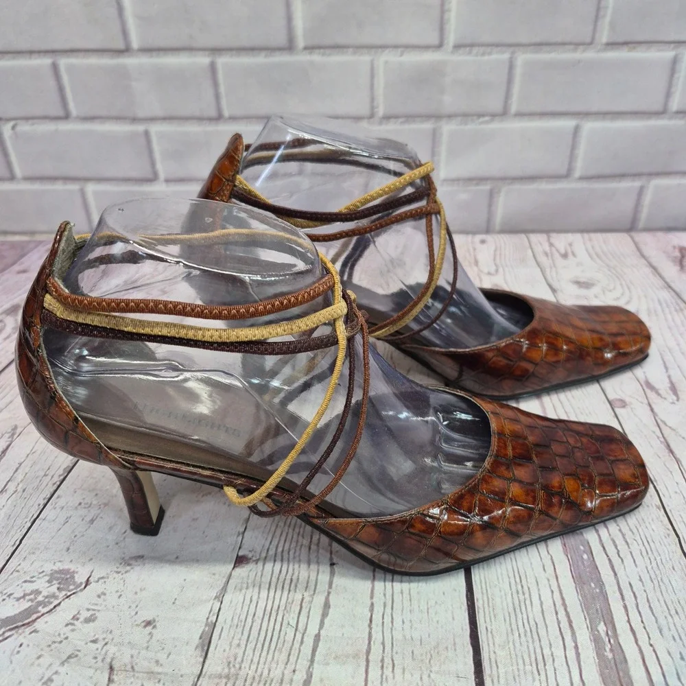HighLights Brown Faux Croc Square Toe Kitten Heels Multi Strap Pumps Size 9.5